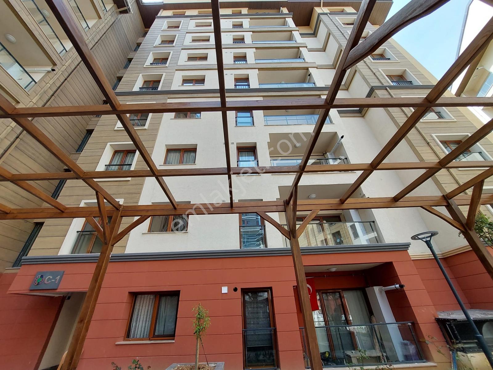 Kağıthane Yahya Kemal Toki De Kapalı Mutfak 2+1 Satılık Daire — fotoğraf 3