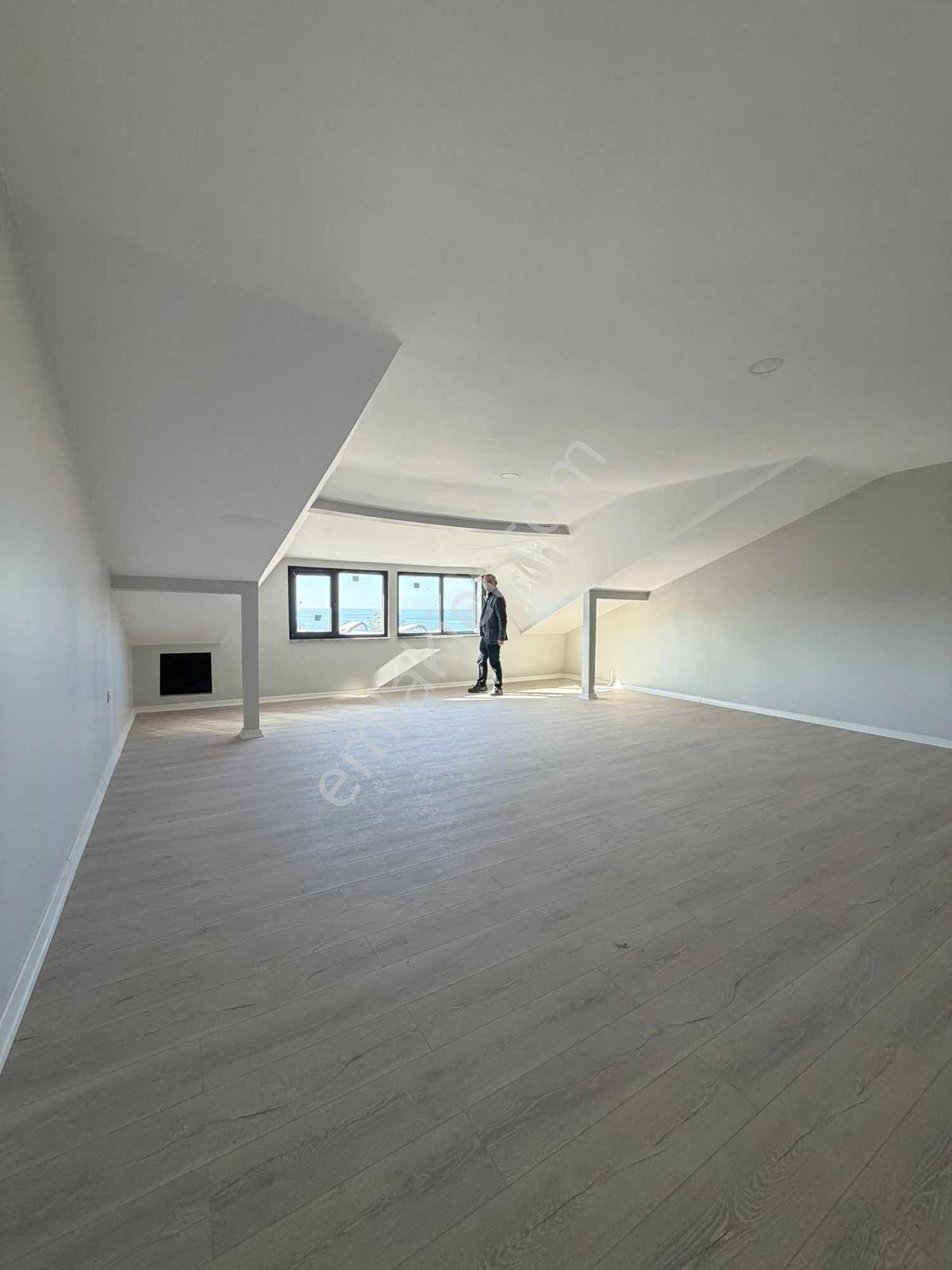 Engin Emlaktan Akçakoca Ayazlı Da Satlık Dubleks Daire — fotoğraf 14