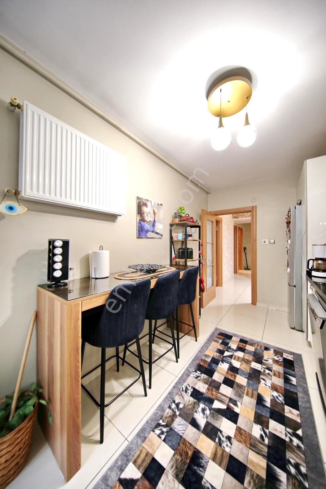 Yatırım'dan Çınar'da İskanlı Yüksek Krediye Uygun 40m2 Salon 3+1 — fotoğraf 9