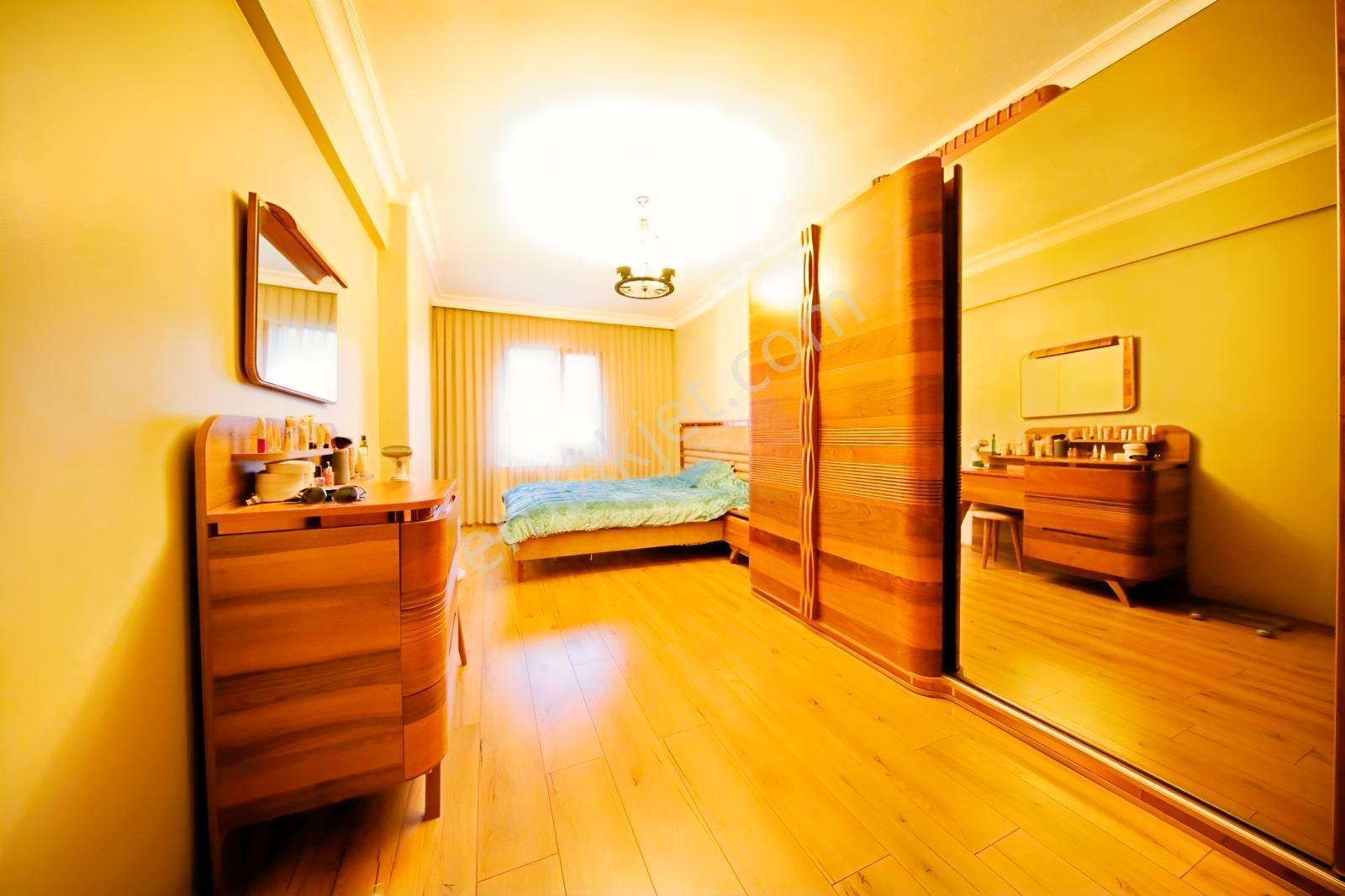 Yatırım'dan Çınar'da İskanlı Yüksek Krediye Uygun 40m2 Salon 3+1 — fotoğraf 11