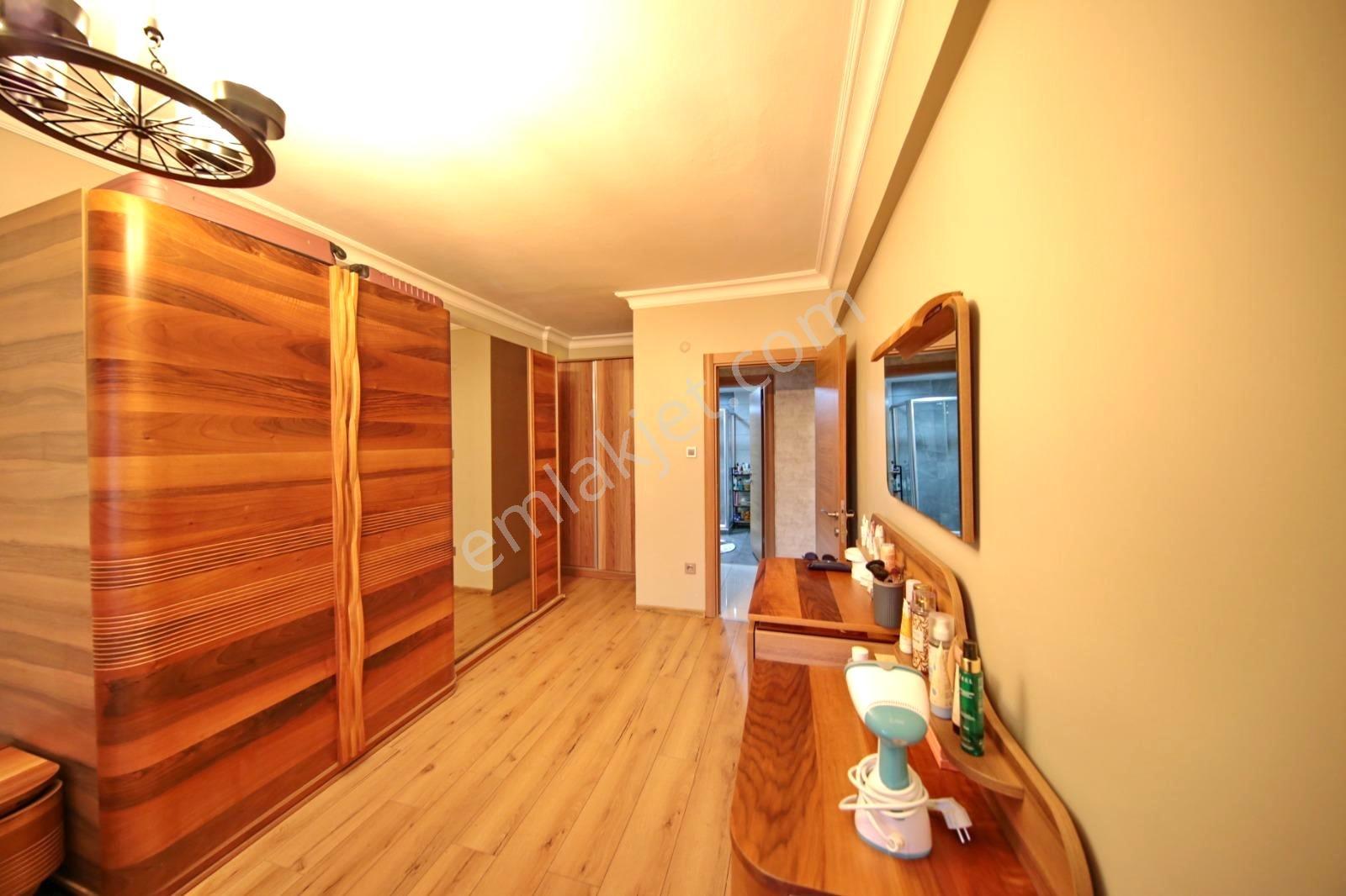 Yatırım'dan Çınar'da İskanlı Yüksek Krediye Uygun 40m2 Salon 3+1 — fotoğraf 13