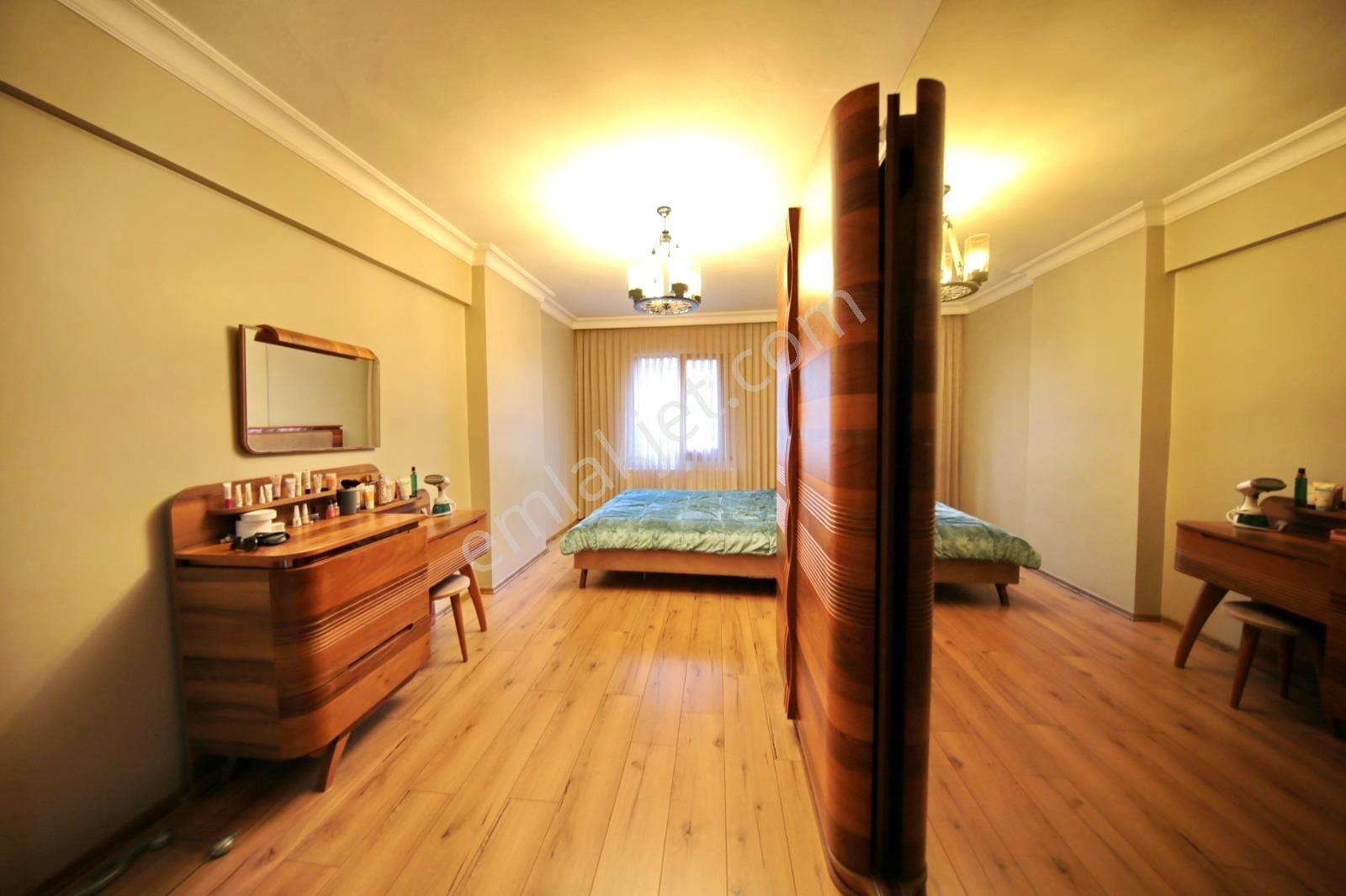 Yatırım'dan Çınar'da İskanlı Yüksek Krediye Uygun 40m2 Salon 3+1 — fotoğraf 14