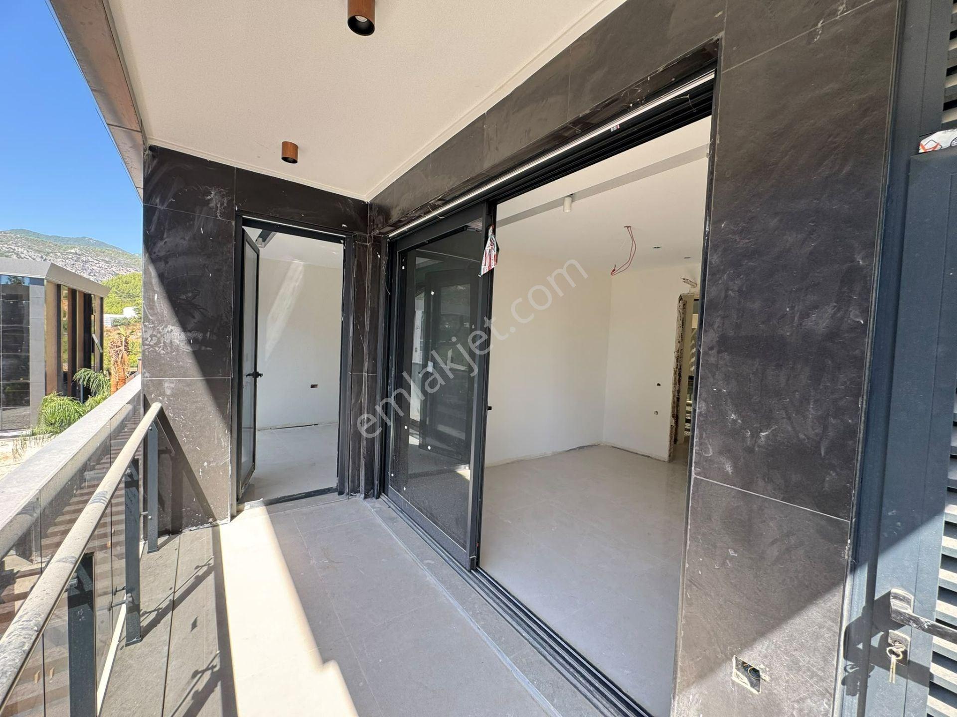 Alanya Oba Lüx Komplex İçerisinde Satılık Özel Havuzlu Muhteşem Villa — fotoğraf 21