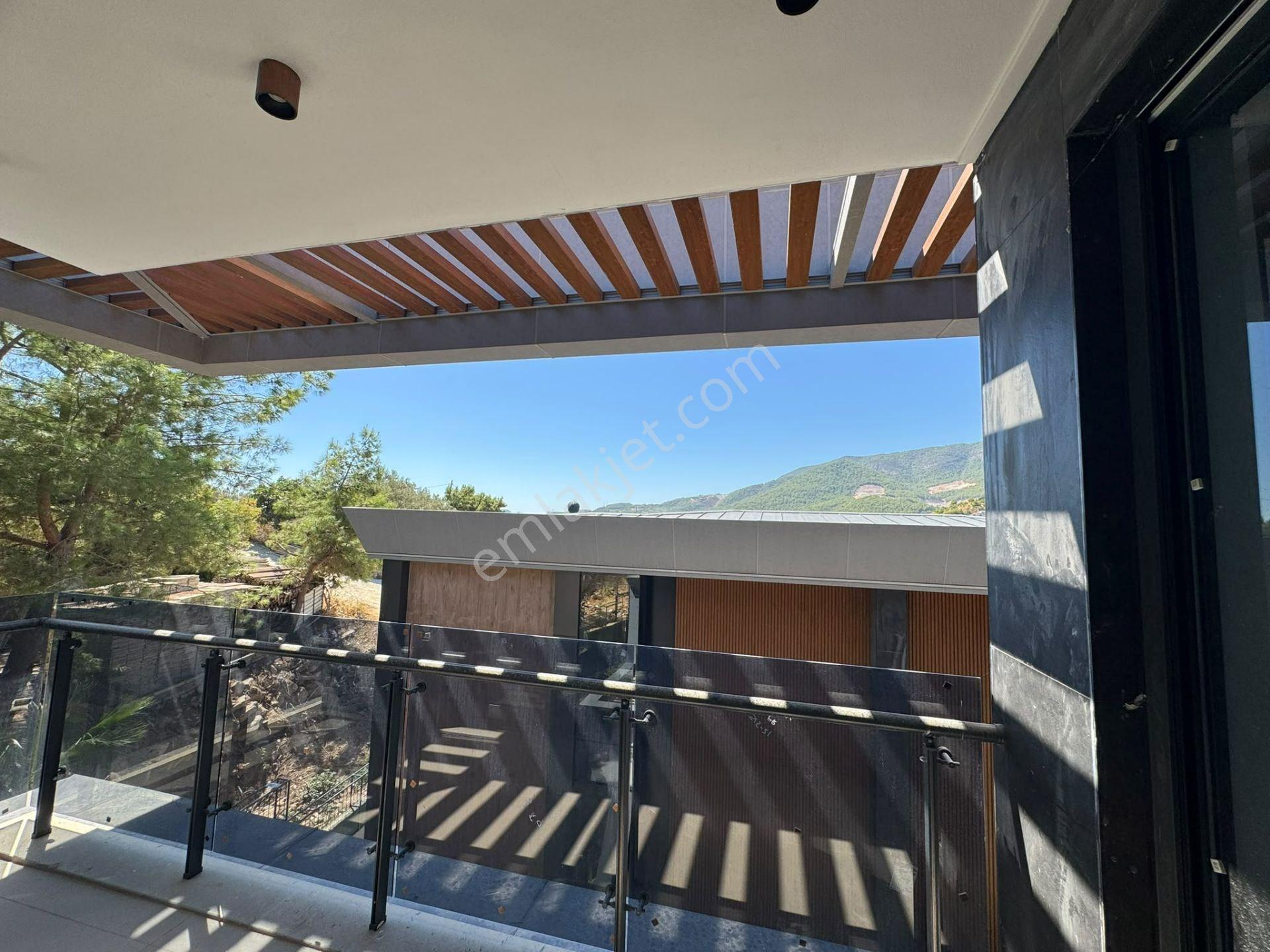 Alanya Oba Lüx Komplex İçerisinde Satılık Özel Havuzlu Muhteşem Villa — fotoğraf 22