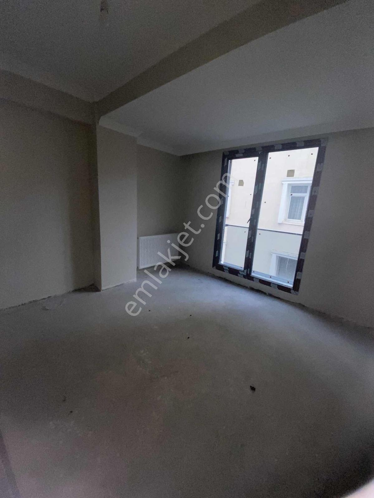 Merkezde Metrobüse Birkaç Dk.sıfır 2+1 Oturuma Hazır — fotoğraf 3