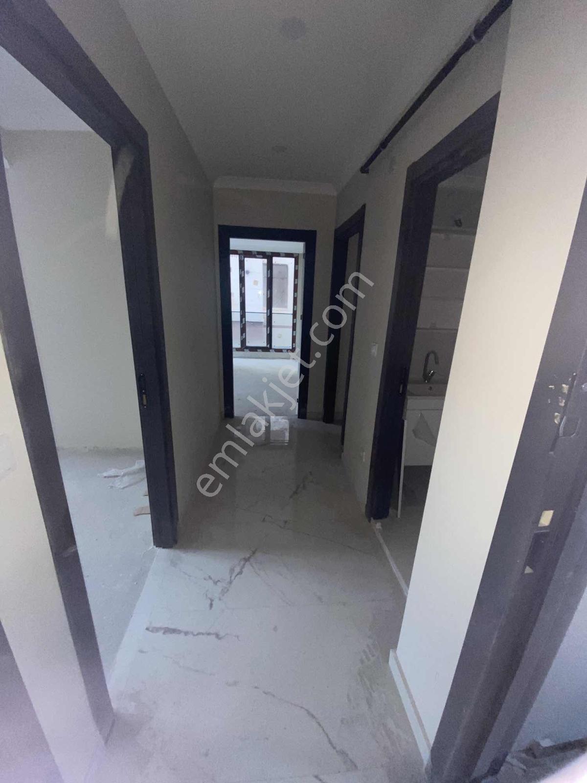 Merkezde Metrobüse Birkaç Dk.sıfır 2+1 Oturuma Hazır — fotoğraf 9