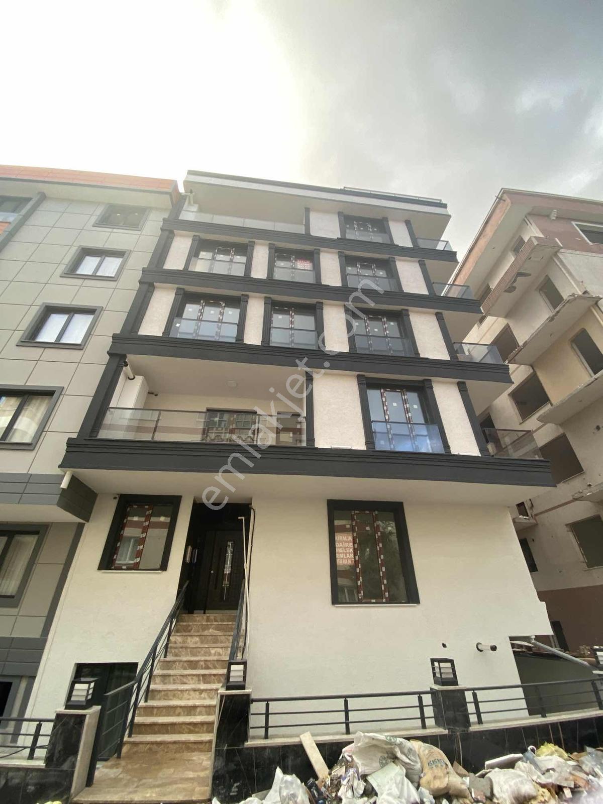 Merkezde Metrobüse Birkaç Dk.sıfır 2+1 Oturuma Hazır — fotoğraf 12