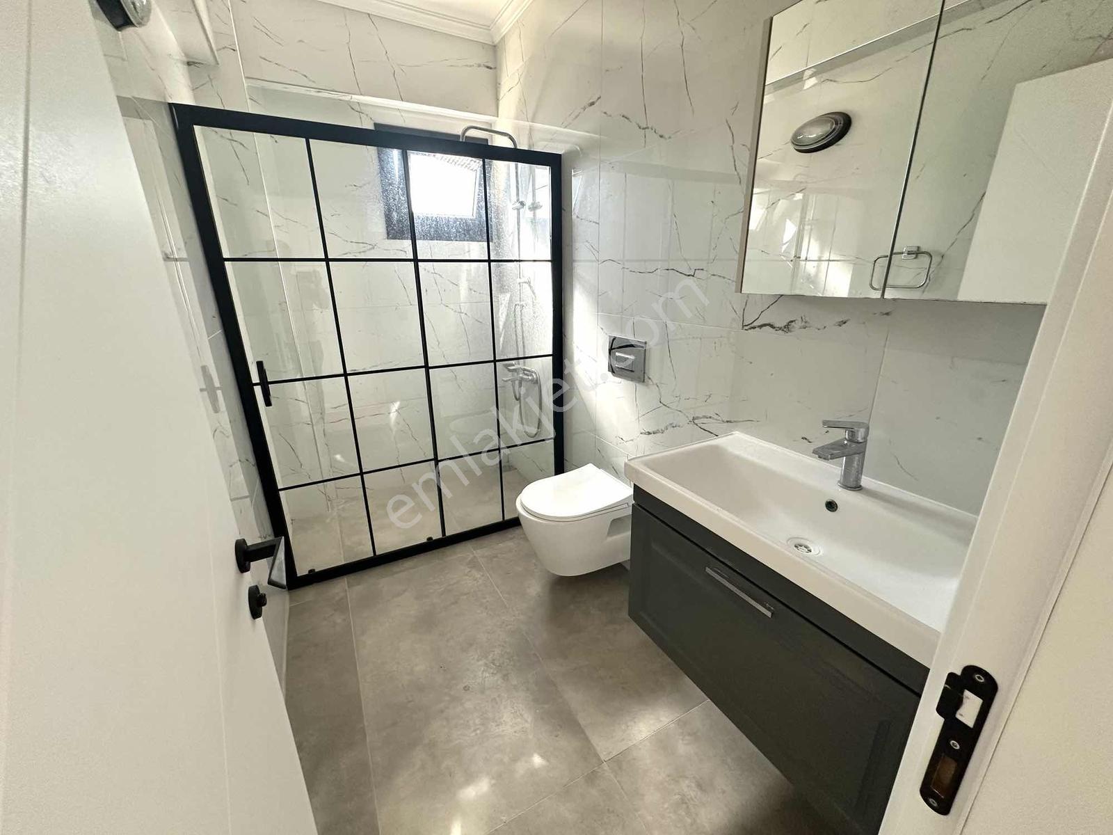 Akbükte Olimpik Havuzlu Sitede 3+1 Geniş Teraslı Daire — fotoğraf 20