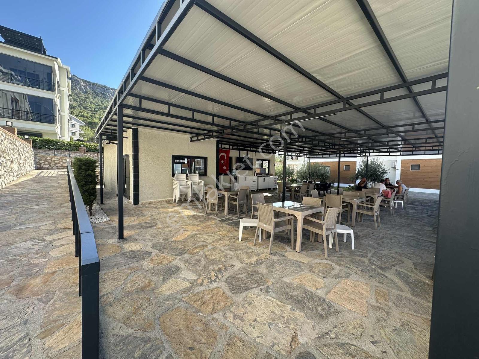 Akbükte Olimpik Havuzlu Sitede 3+1 Geniş Teraslı Daire — fotoğraf 33