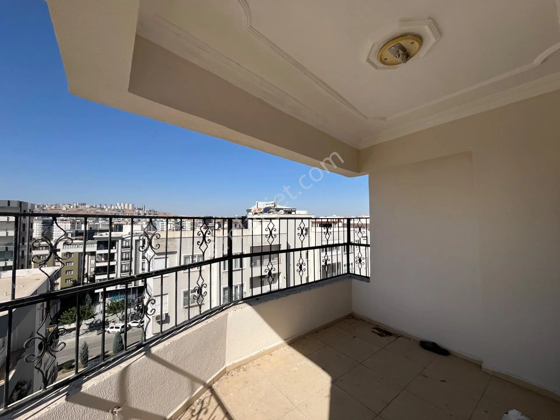 Karaköprü Narlıkuyu'da 230 M² Geniş 4+1 Satılık Daire — fotoğraf 14