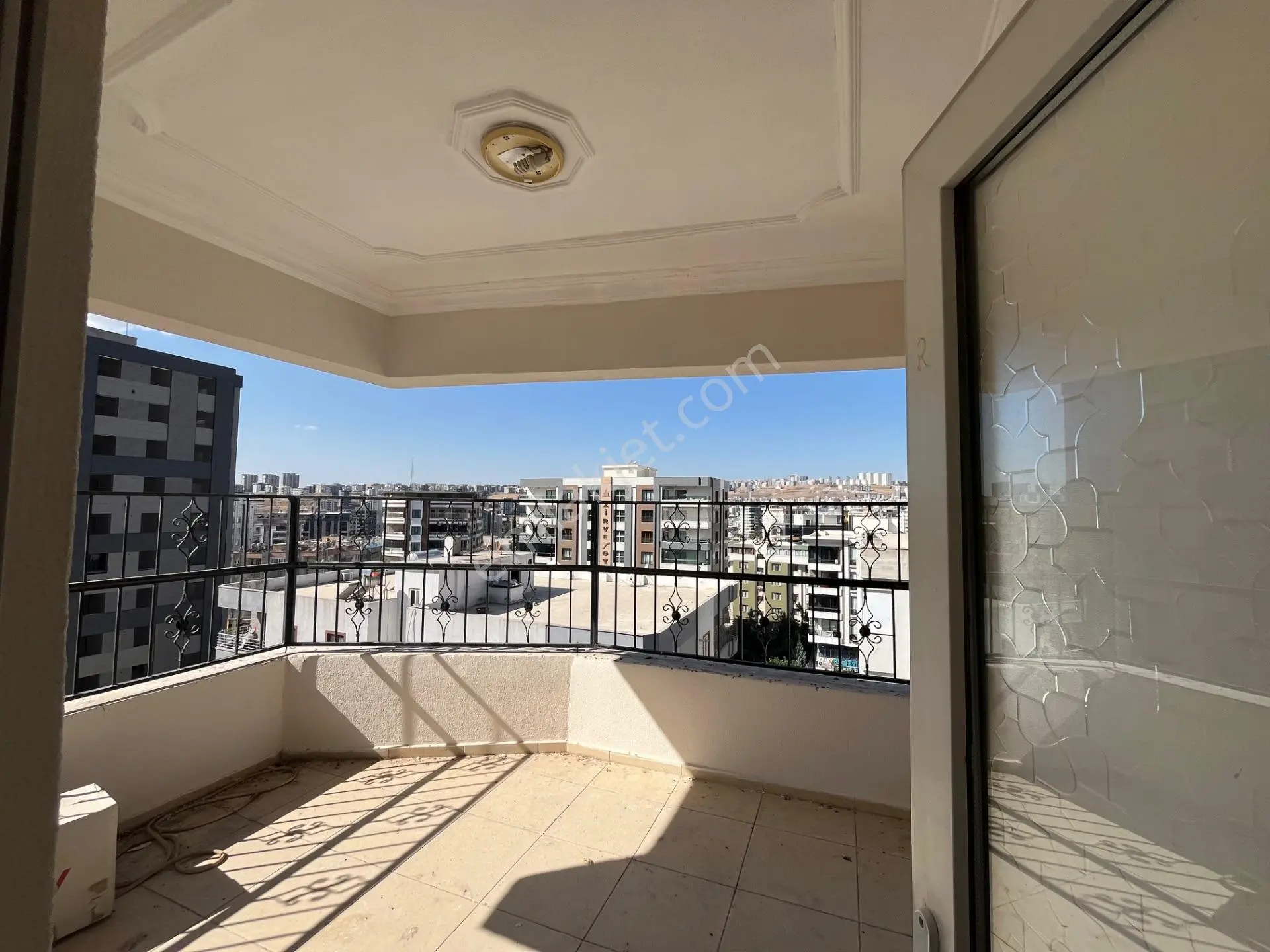 Karaköprü Narlıkuyu'da 230 M² Geniş 4+1 Satılık Daire — fotoğraf 15