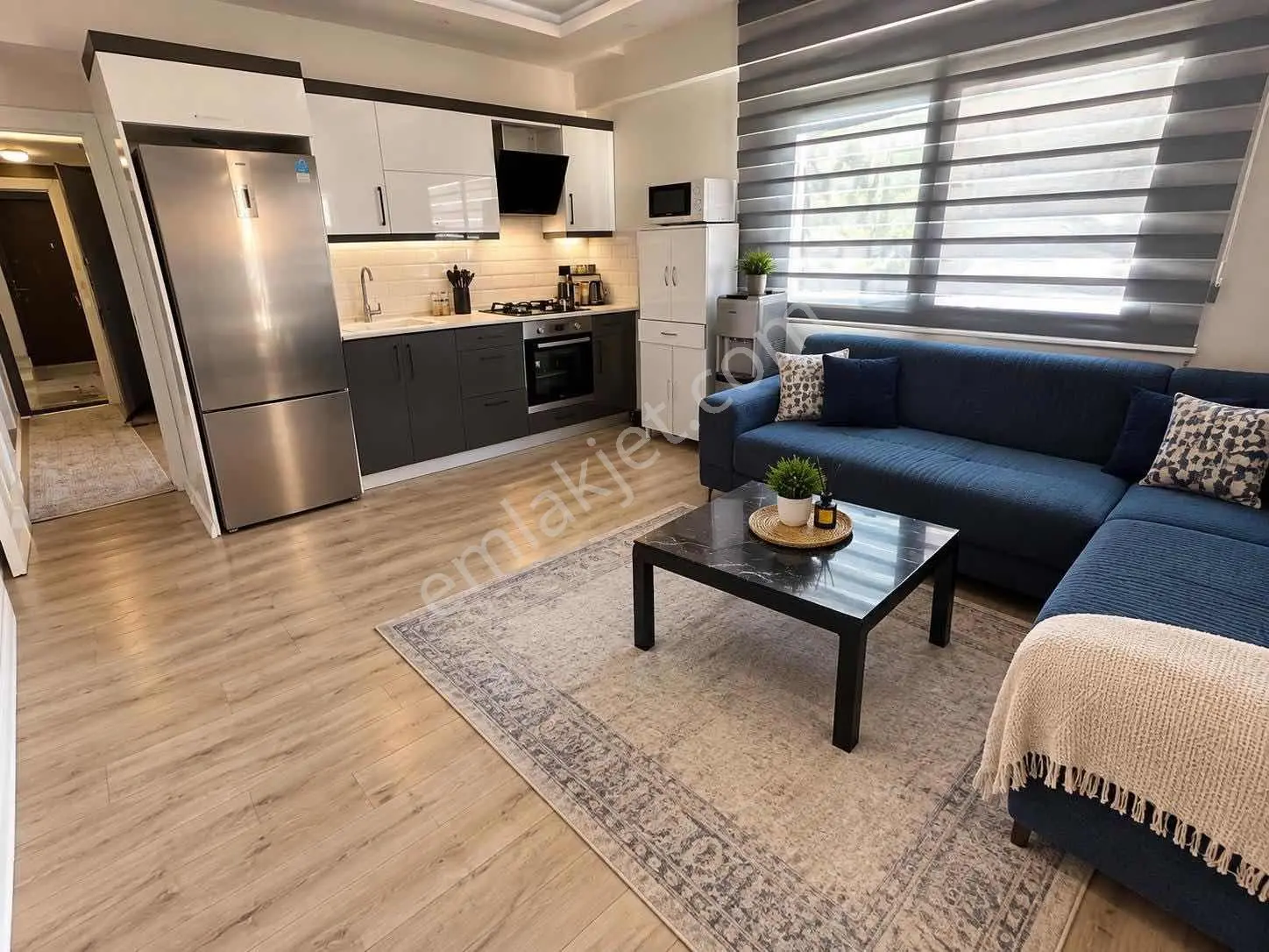 Didim Akbükte Havuzlu Sitede Bahçe Katı Geniş 2+1 Daire — fotoğraf 2