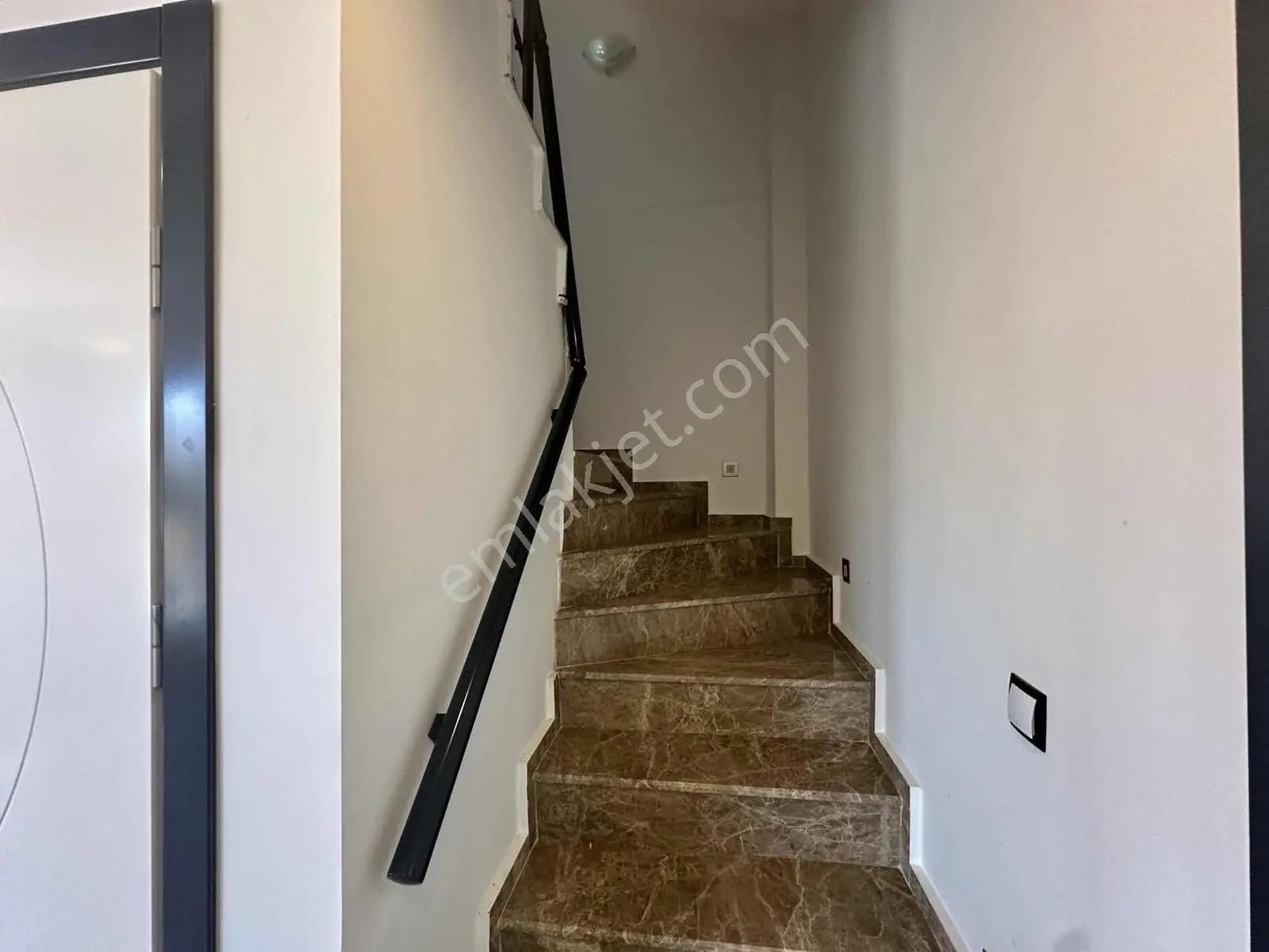 Efelerde Ferah Yaşam! 3+1 Tripleks Villa — fotoğraf 23