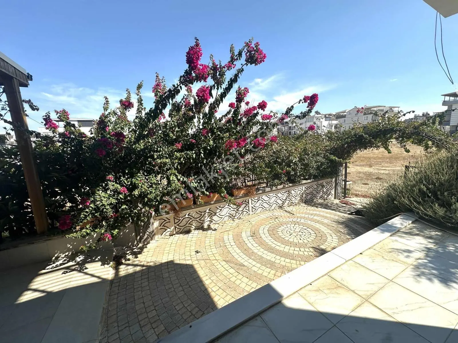 Efelerde Ferah Yaşam! 3+1 Tripleks Villa — fotoğraf 24