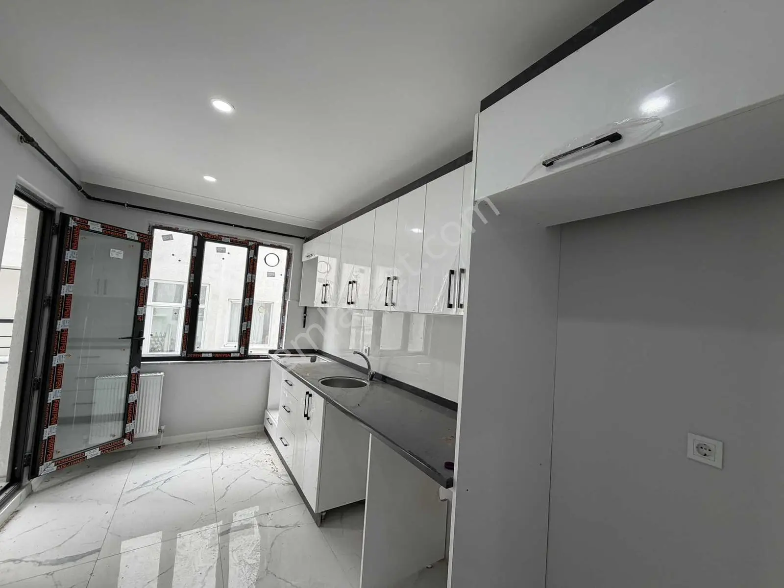Arnavutköy Taşoluk Merkez Lüks 2+1 Daire — fotoğraf 6