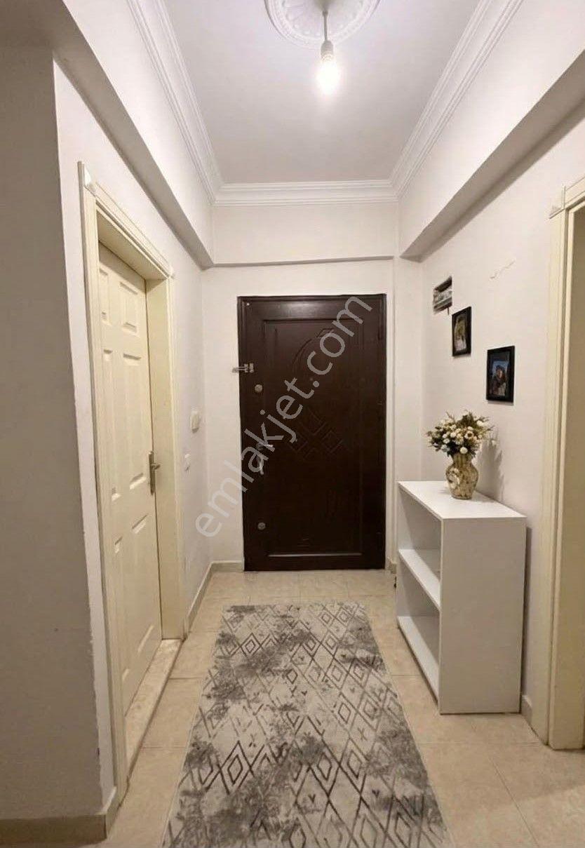 Önü Açık, Tramvay Yakını, Arakat, Katta Tek Daire 3+1 — fotoğraf 5