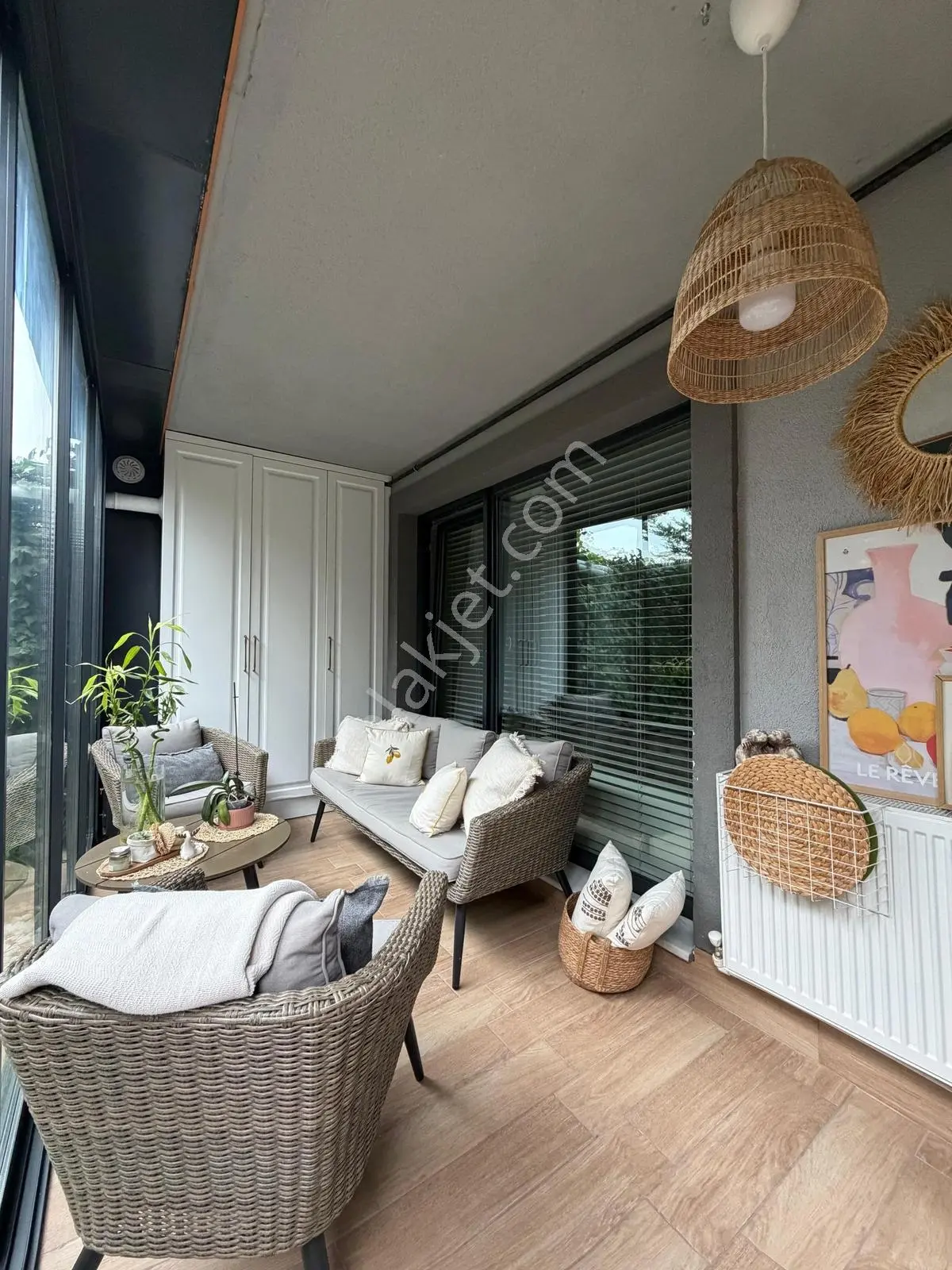 Butik Site İçerisin'de Özel Yaz Ve Kış Bahçeli Geniş M2'li 2+1 — fotoğraf 4