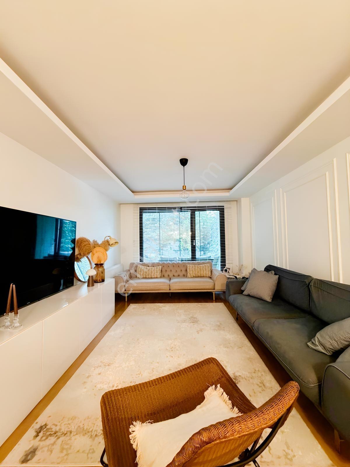 Butik Site İçerisin'de Özel Yaz Ve Kış Bahçeli Geniş M2'li 2+1 — fotoğraf 12