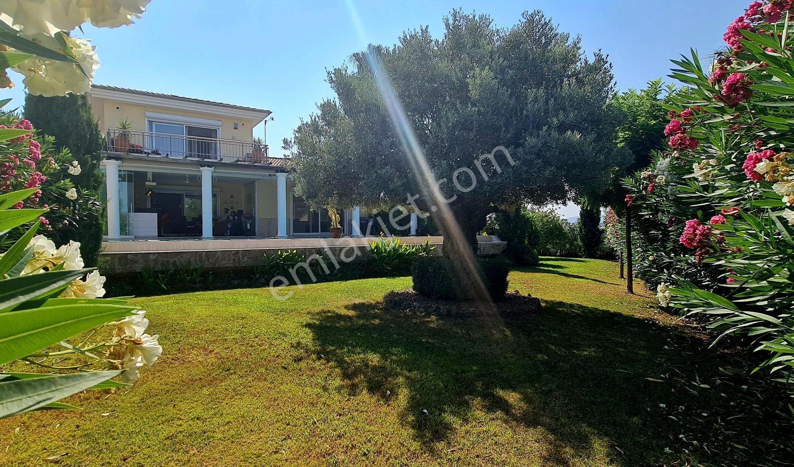 Kuşadası Satılık Yaylaköy De 6+1 Tek Müstakil Villa — fotoğraf 4