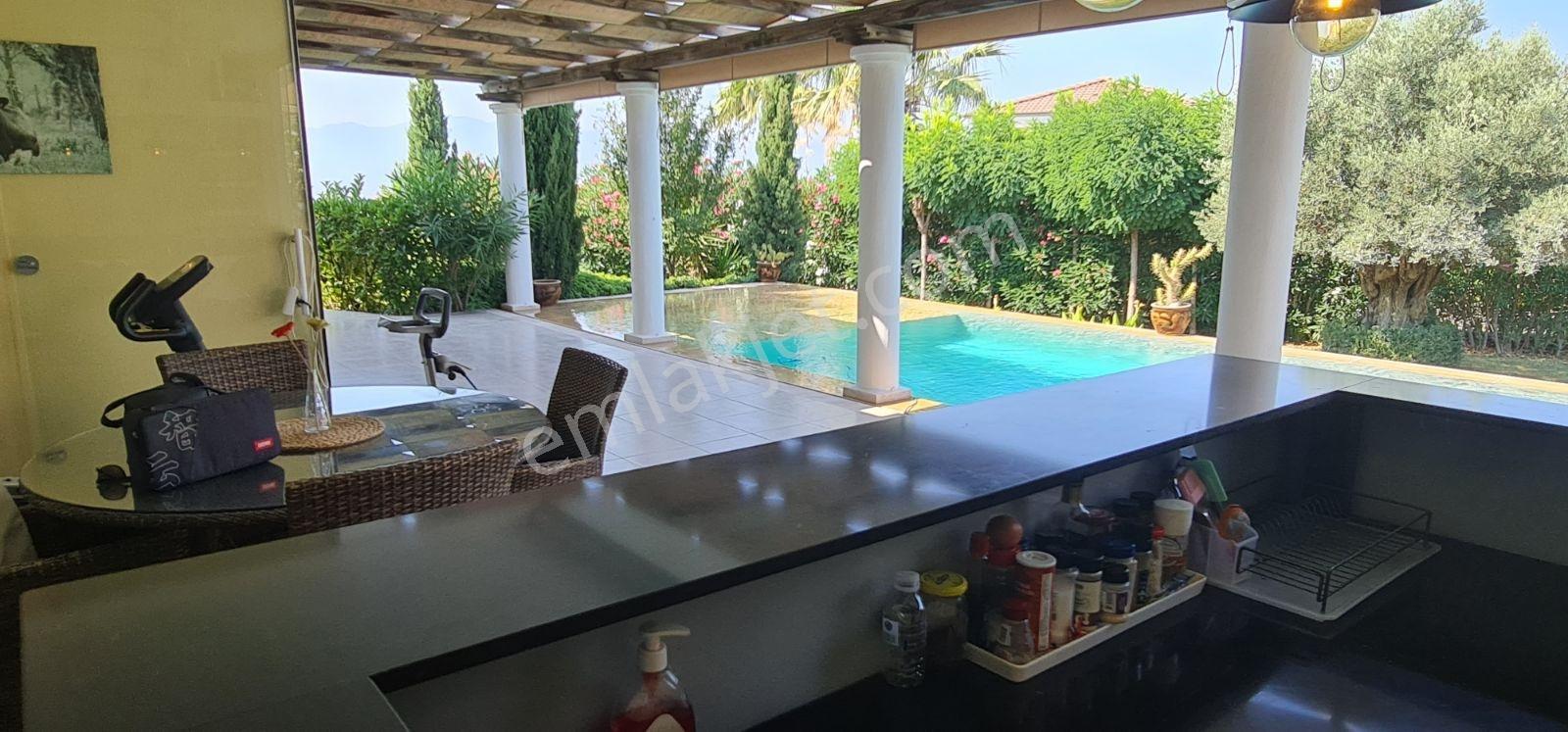 Kuşadası Satılık Yaylaköy De 6+1 Tek Müstakil Villa — fotoğraf 5