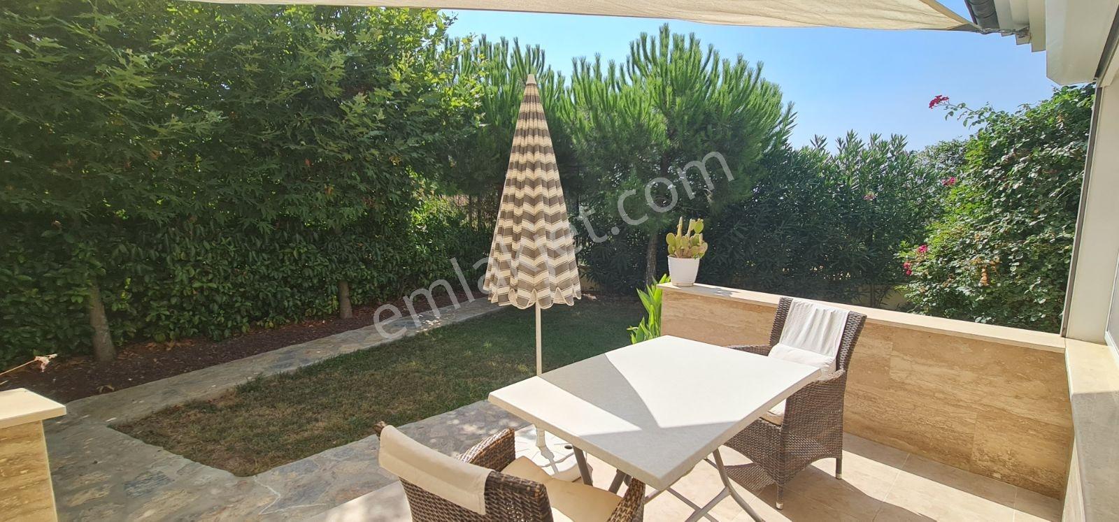 Kuşadası Satılık Yaylaköy De 6+1 Tek Müstakil Villa — fotoğraf 8