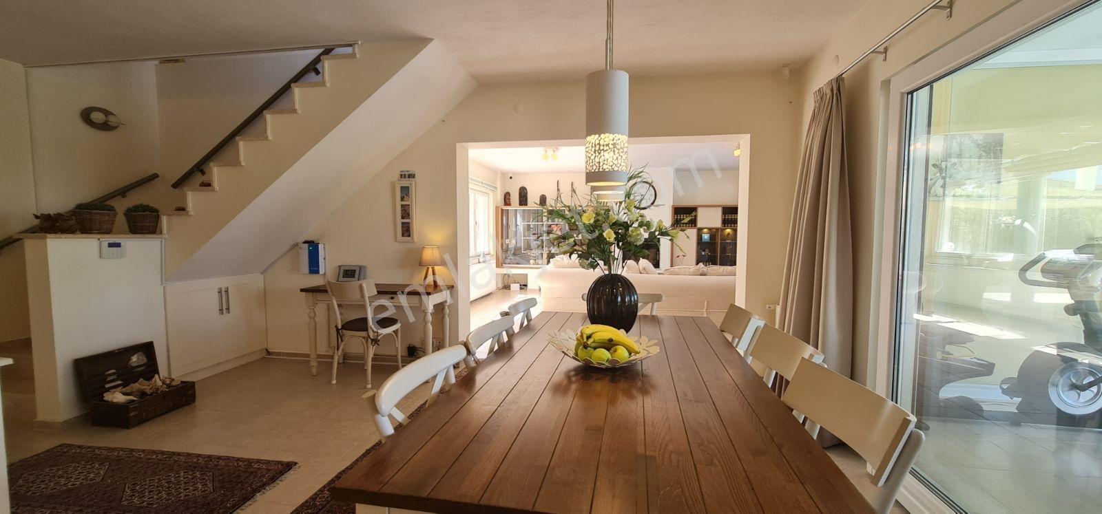 Kuşadası Satılık Yaylaköy De 6+1 Tek Müstakil Villa — fotoğraf 15