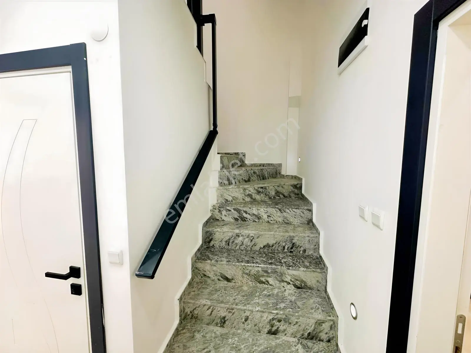 Hisar Mahallesinde Kaçırılmayacak 4+1 Villa — fotoğraf 9