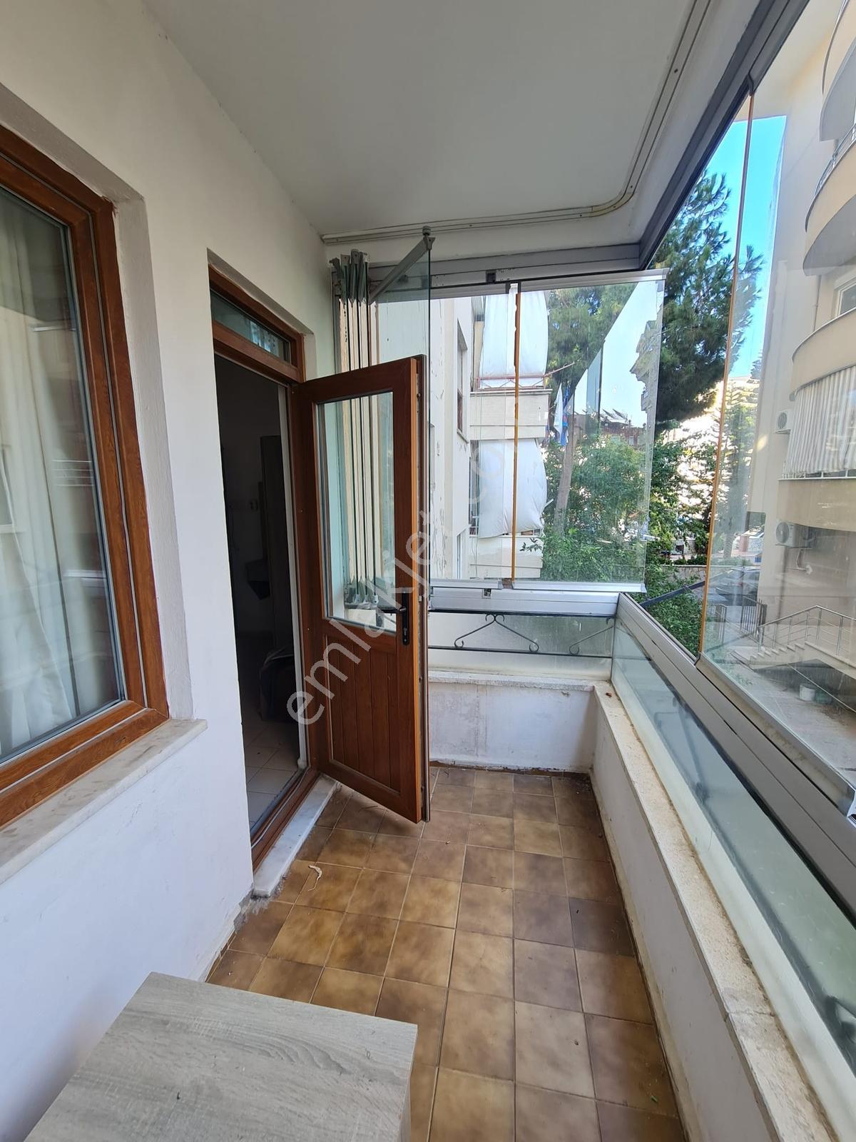 Alanya Güllerpınarında Satılık 2. Kat 2+1 Eşyalı Daire — fotoğraf 11