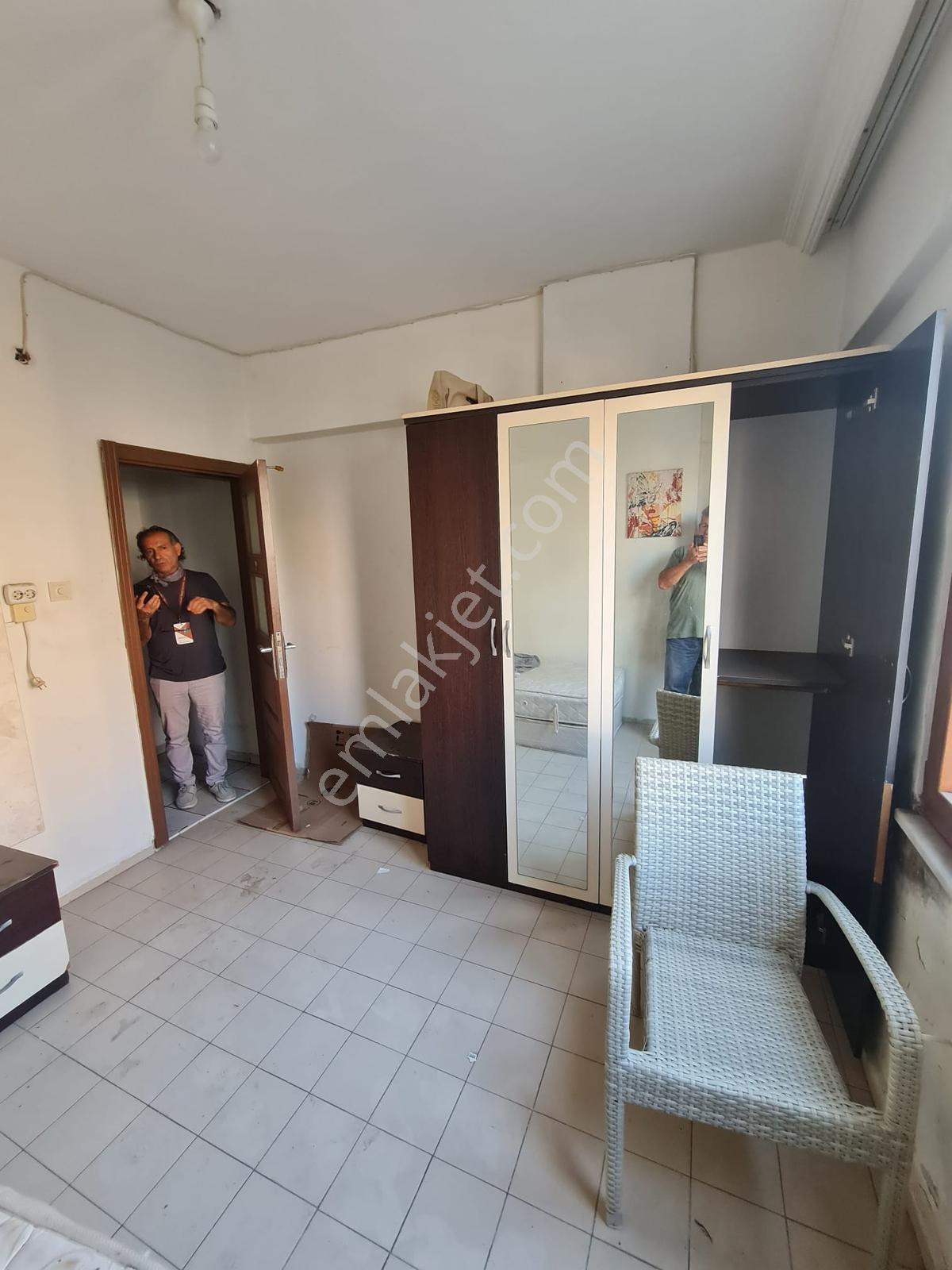 Alanya Güllerpınarında Satılık 2. Kat 2+1 Eşyalı Daire — fotoğraf 13