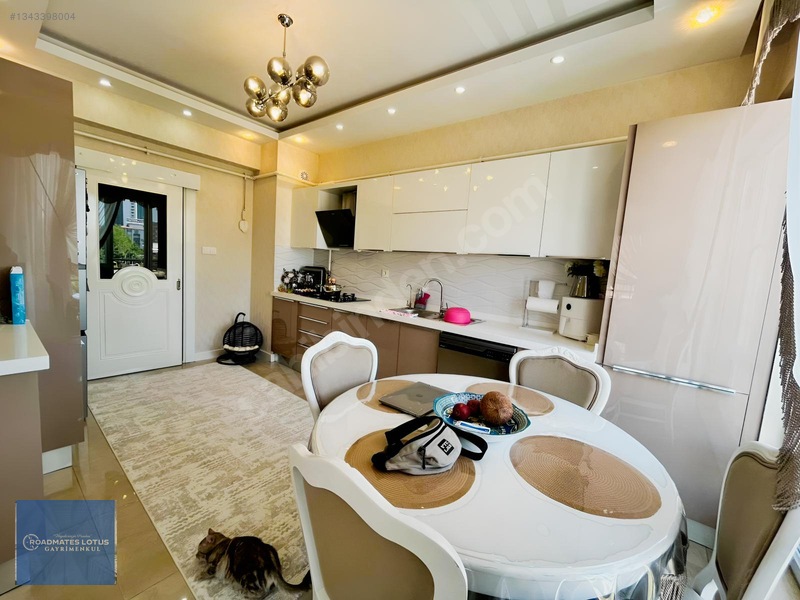 Yeni Valilik Dibinde Havulzu Sitede Kiralık Lüks 3+1 Daire! — fotoğraf 10