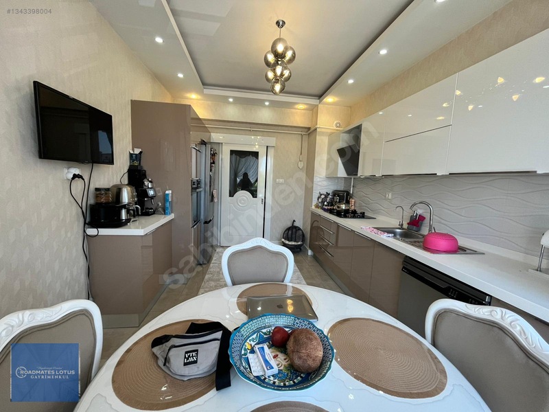 Yeni Valilik Dibinde Havulzu Sitede Kiralık Lüks 3+1 Daire! — fotoğraf 11