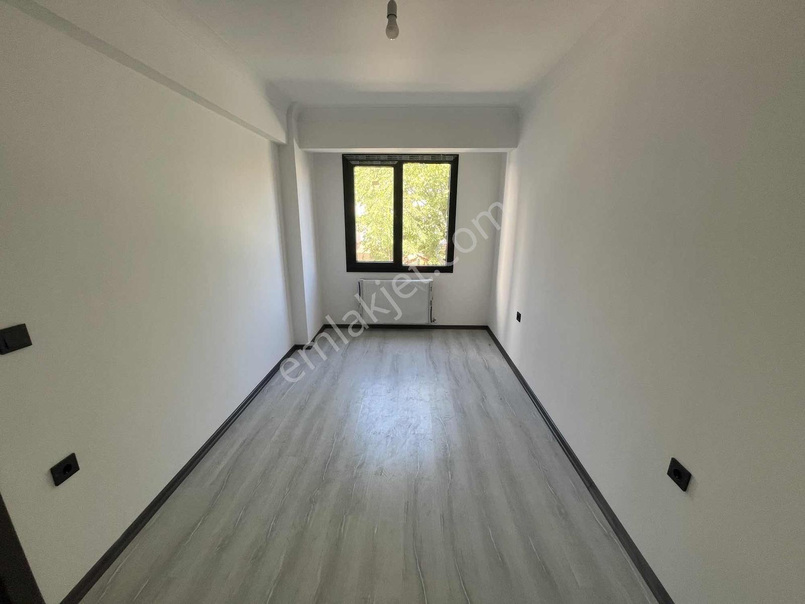 Gömeç Mithatpaşa Doğalgazlı Cam Balkonlu Satılık Daire — fotoğraf 8