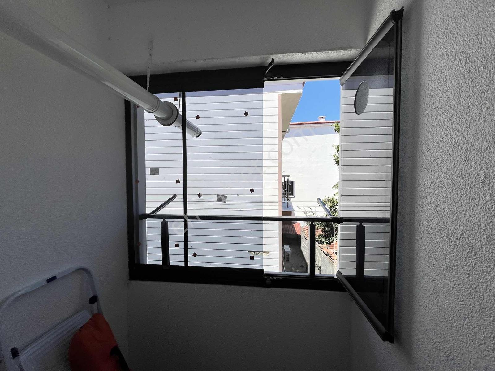 Gömeç Mithatpaşa Doğalgazlı Cam Balkonlu Satılık Daire — fotoğraf 14