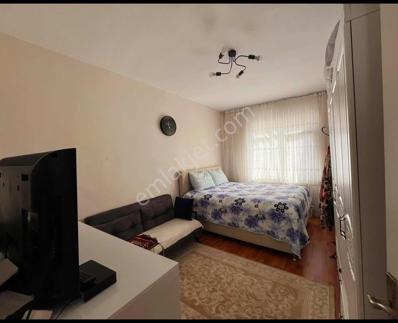 Pendik Kavakpınarda Geniş Daire — fotoğraf 10