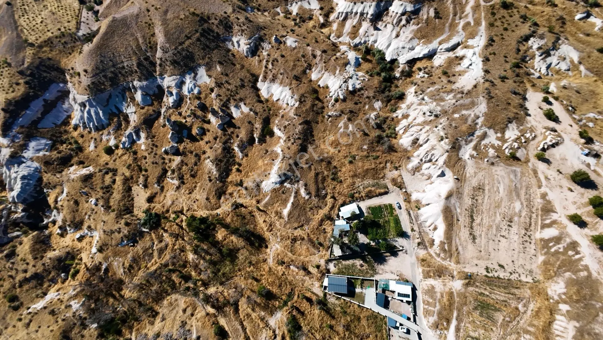 1polat Emlak'tan Nevşehir Nar'da Satılık Bağ — fotoğraf 4