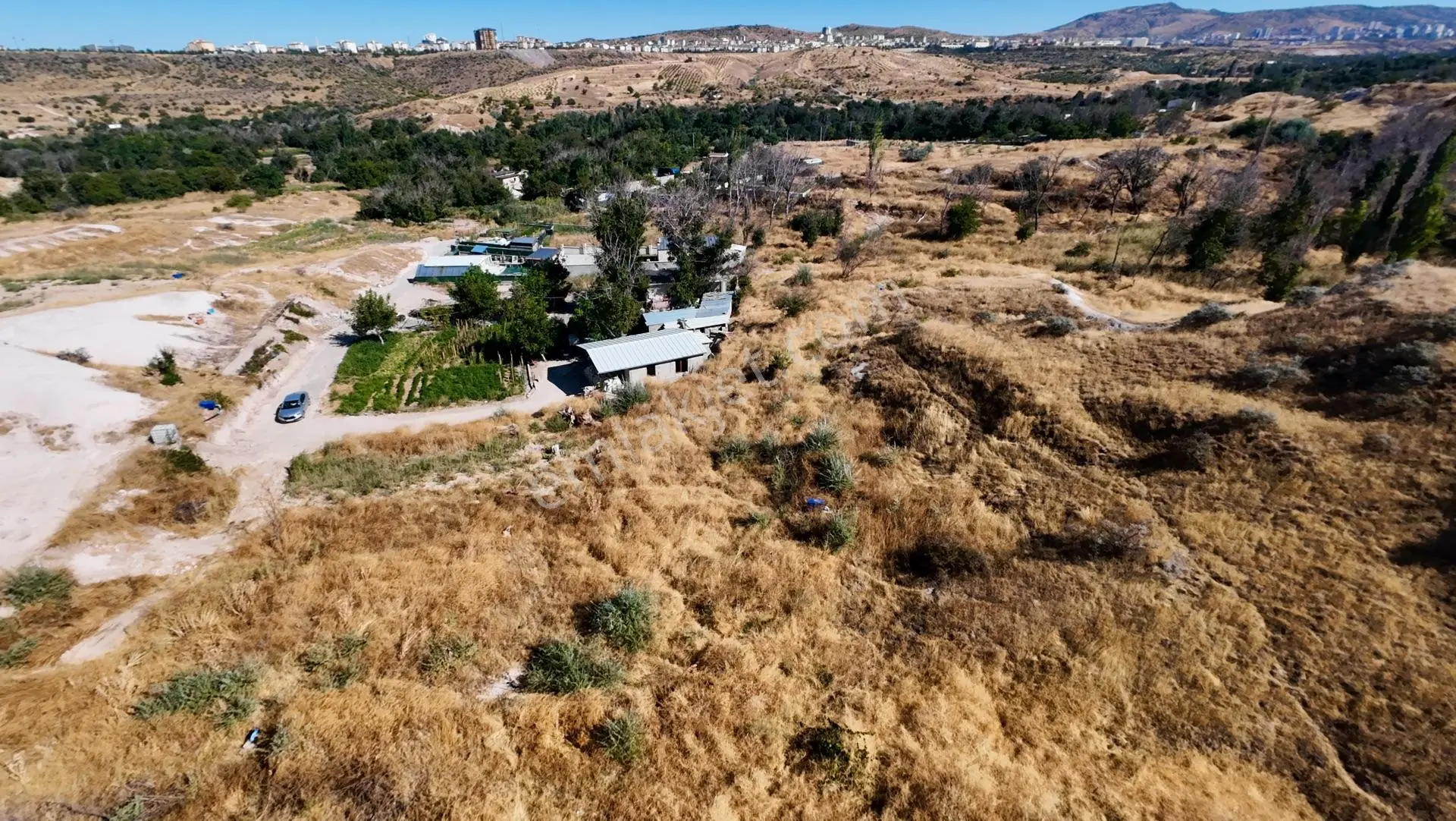 1polat Emlak'tan Nevşehir Nar'da Satılık Bağ — fotoğraf 9