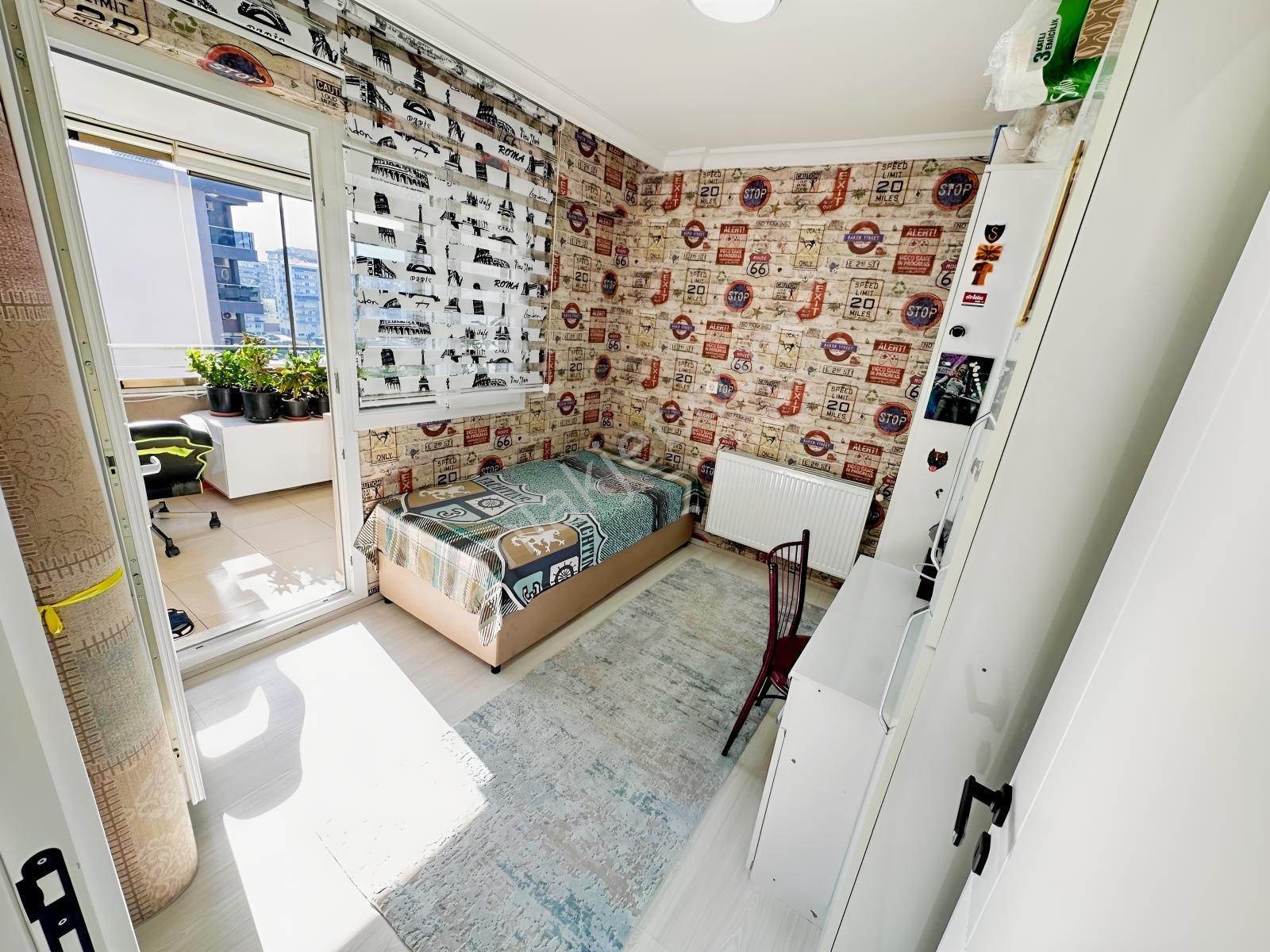 Şemikler Mahallesinde Site İçinde 3+1 Arakat Satılık Daire — fotoğraf 12
