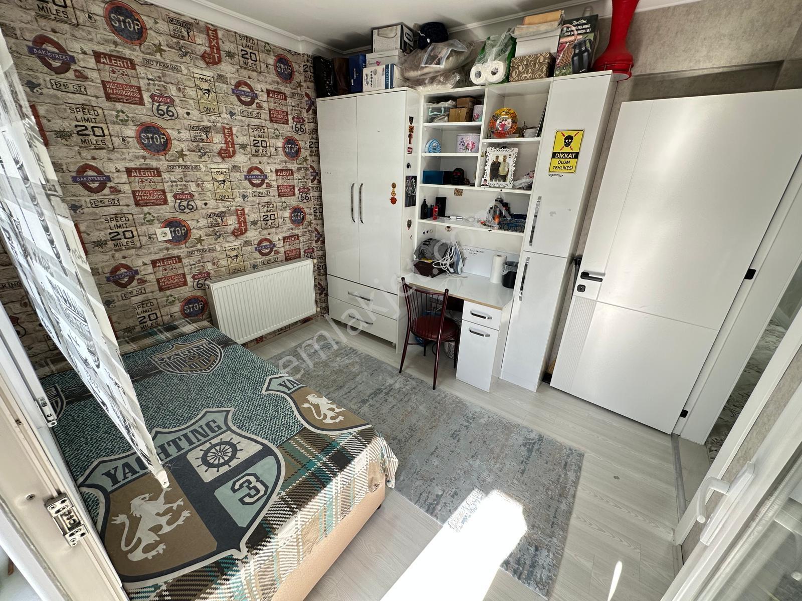 Şemikler Mahallesinde Site İçinde 3+1 Arakat Satılık Daire — fotoğraf 13
