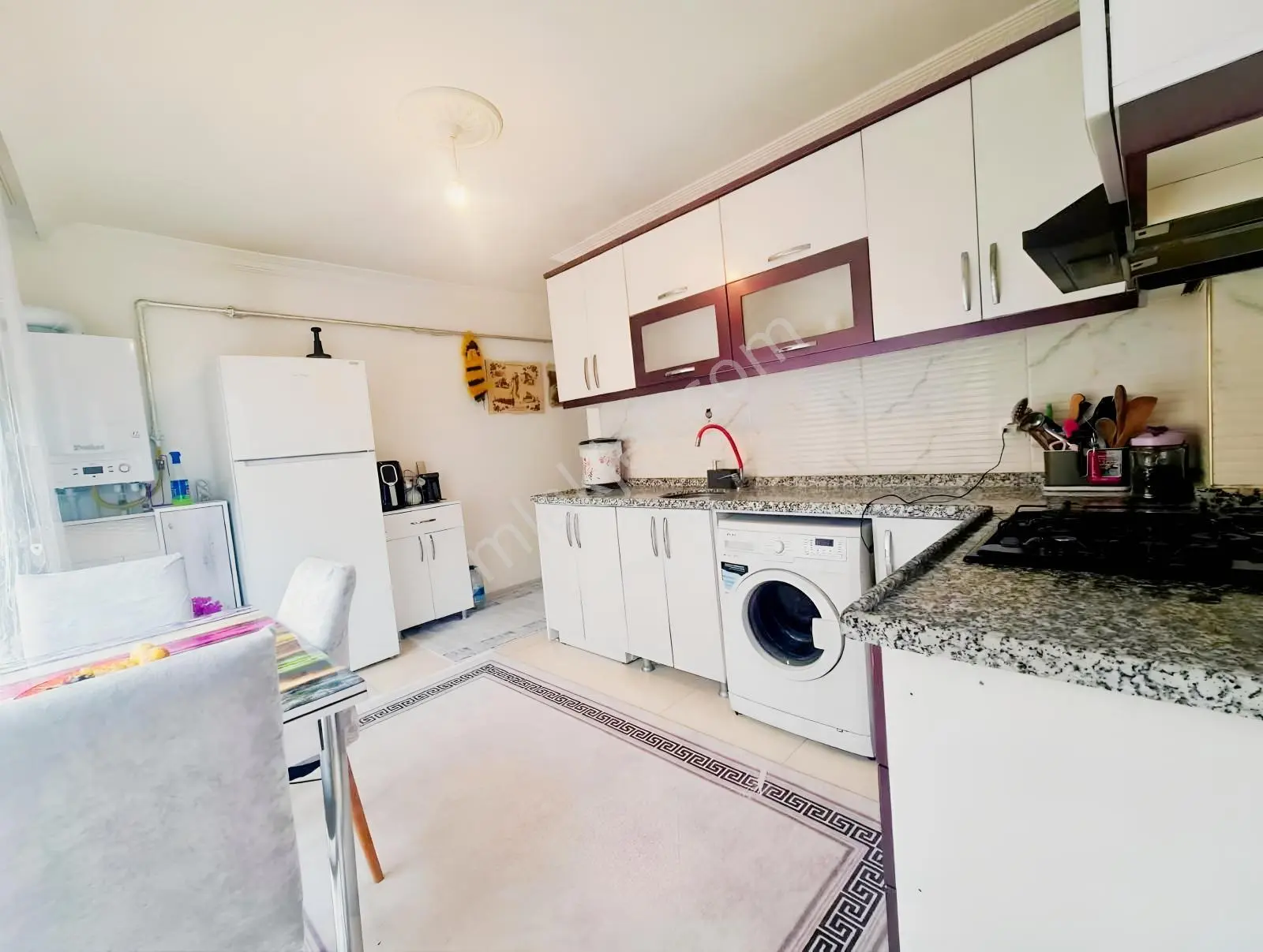 Asansörlü Yeni Bina Ara Kat 3+1 Satılık — fotoğraf 5