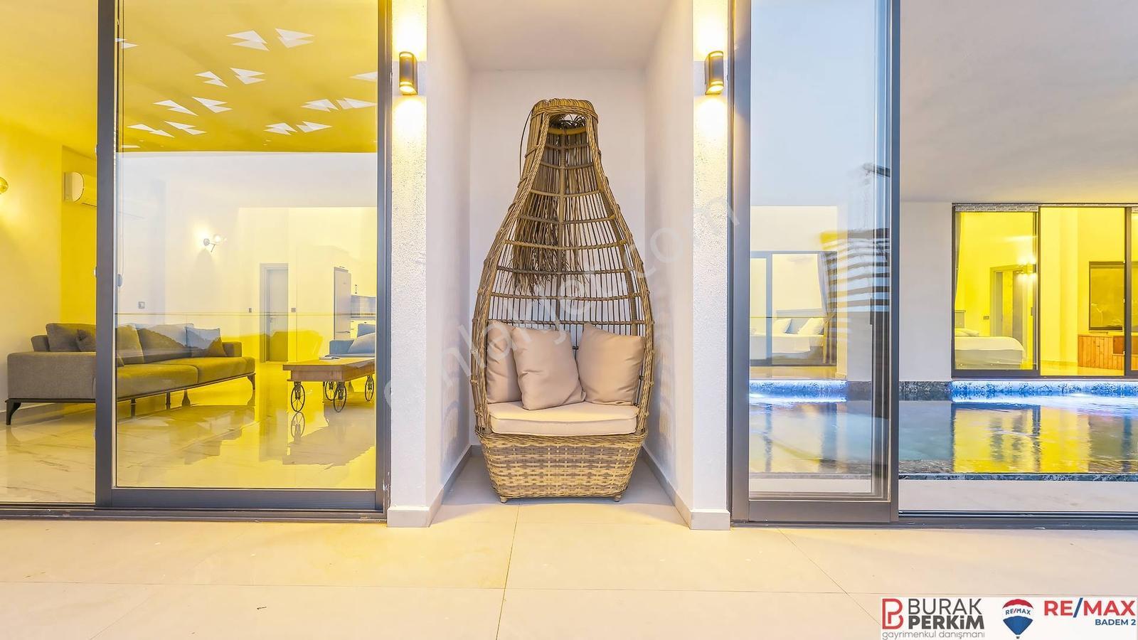 Kaş Bezirganda Deniz Manzaralı Satılık 2 Villa Ve 4.911 M² Hisse — fotoğraf 16