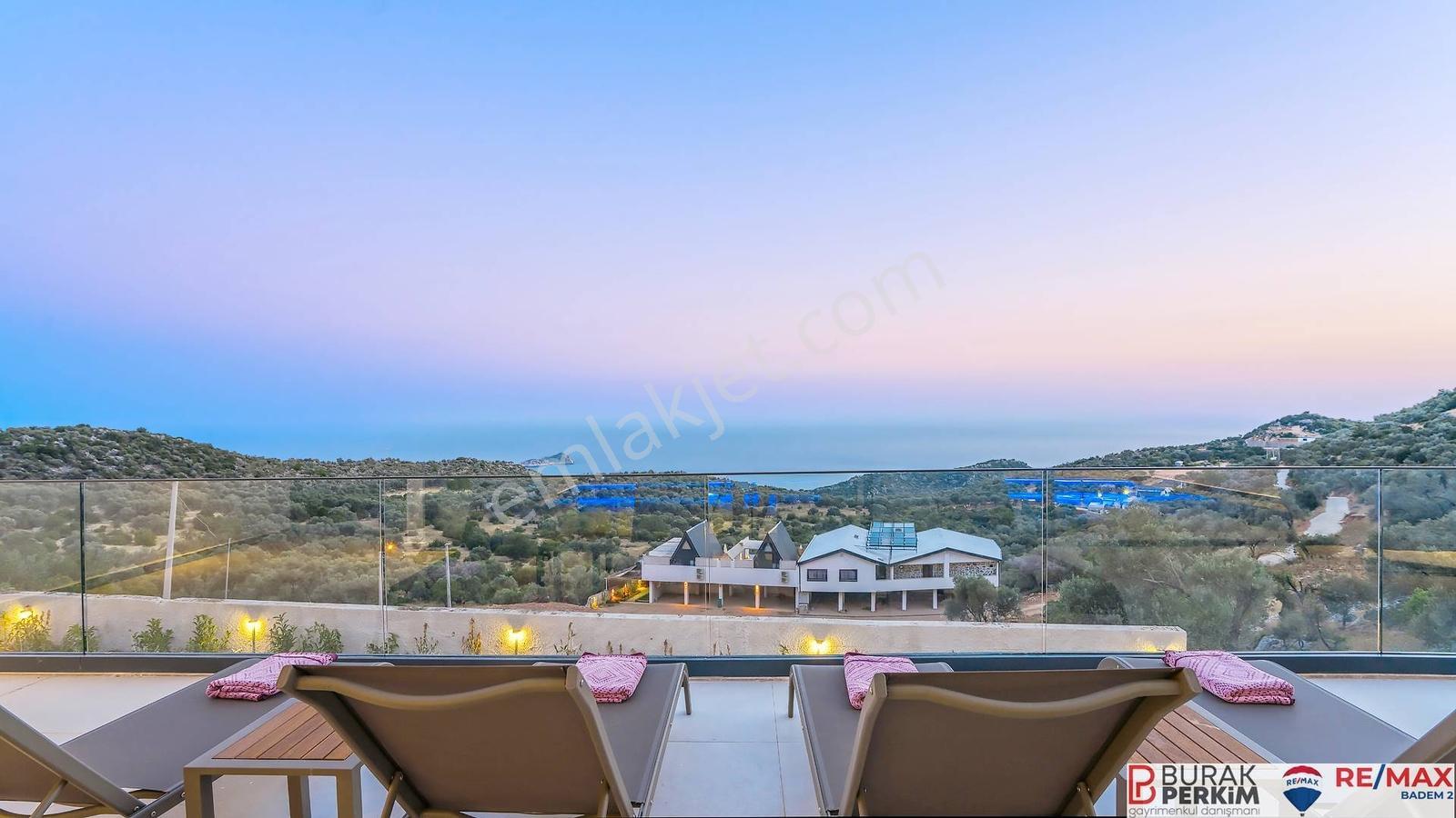 Kaş Bezirganda Deniz Manzaralı Satılık 2 Villa Ve 4.911 M² Hisse — fotoğraf 18