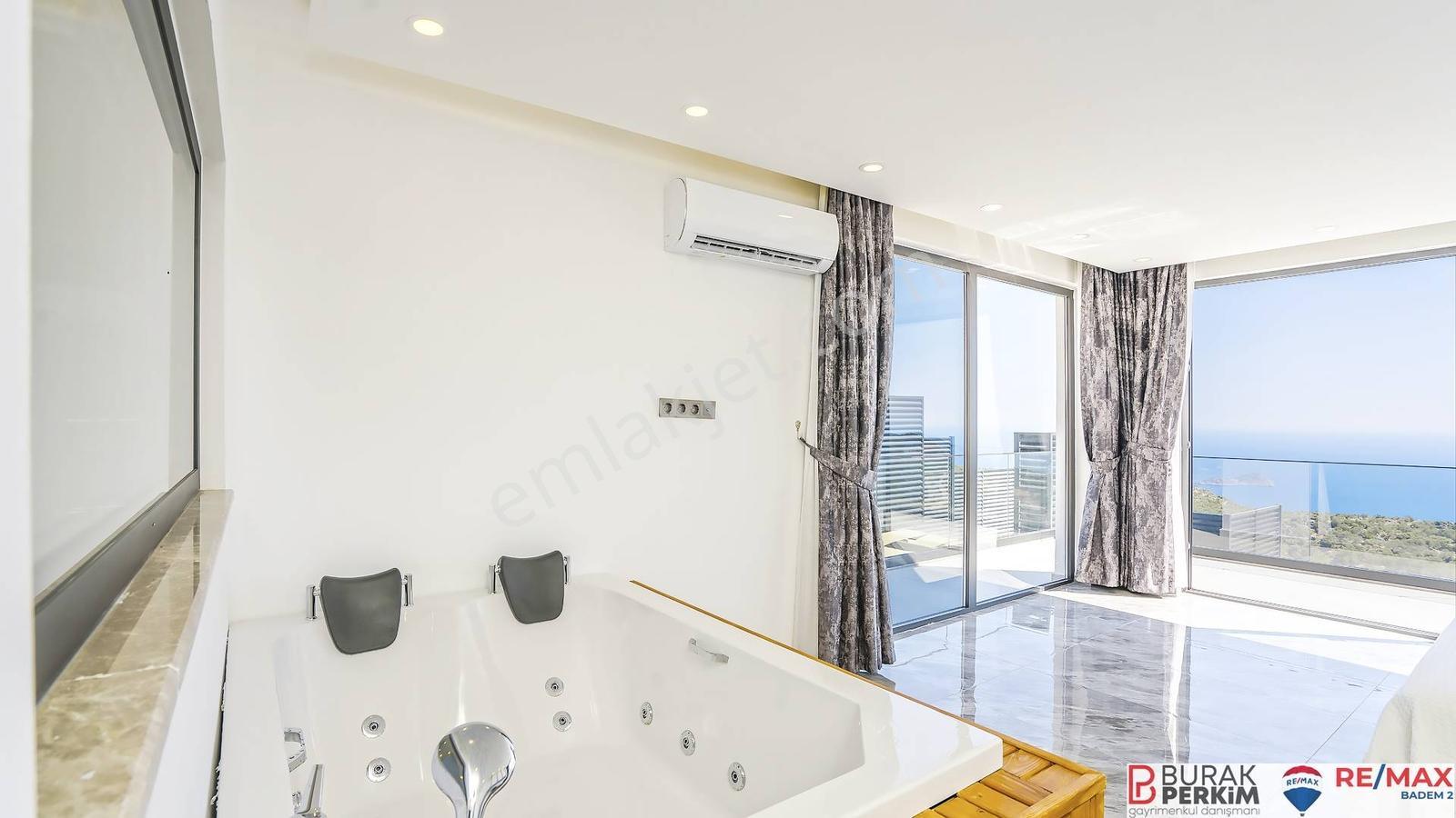 Kaş Bezirganda Deniz Manzaralı Satılık 2 Villa Ve 4.911 M² Hisse — fotoğraf 25