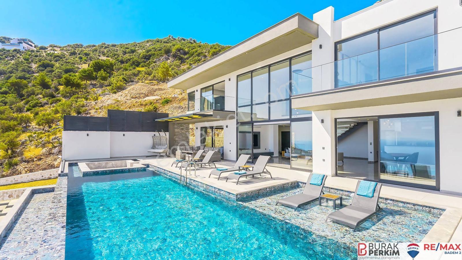 Kaş Bezirganda Deniz Manzaralı Satılık 2 Villa Ve 4.911 M² Hisse — fotoğraf 34