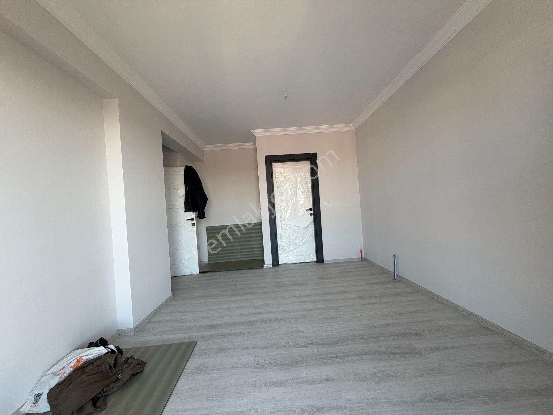 Başpınar Mahallesi'nde Teraslı Ve Ebeveyn Banyolu Satılık 3+1 Kök Tapu Eminevim Uygun — fotoğraf 15