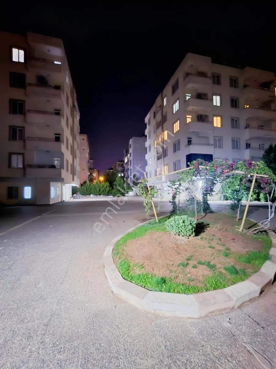 Hanedan Gyo'dan Site İçerisinde Satılık 2+1 Daire — fotoğraf 4