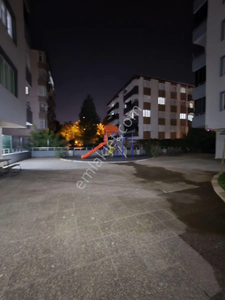 Hanedan Gyo'dan Site İçerisinde Satılık 2+1 Daire — fotoğraf 5