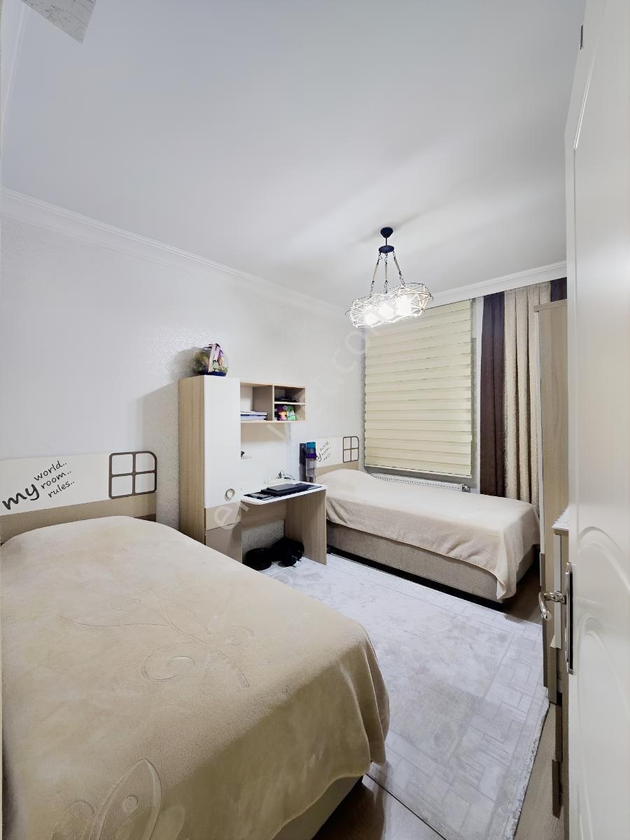 Hanedan Gyo'dan Site İçerisinde Satılık 2+1 Daire — fotoğraf 17