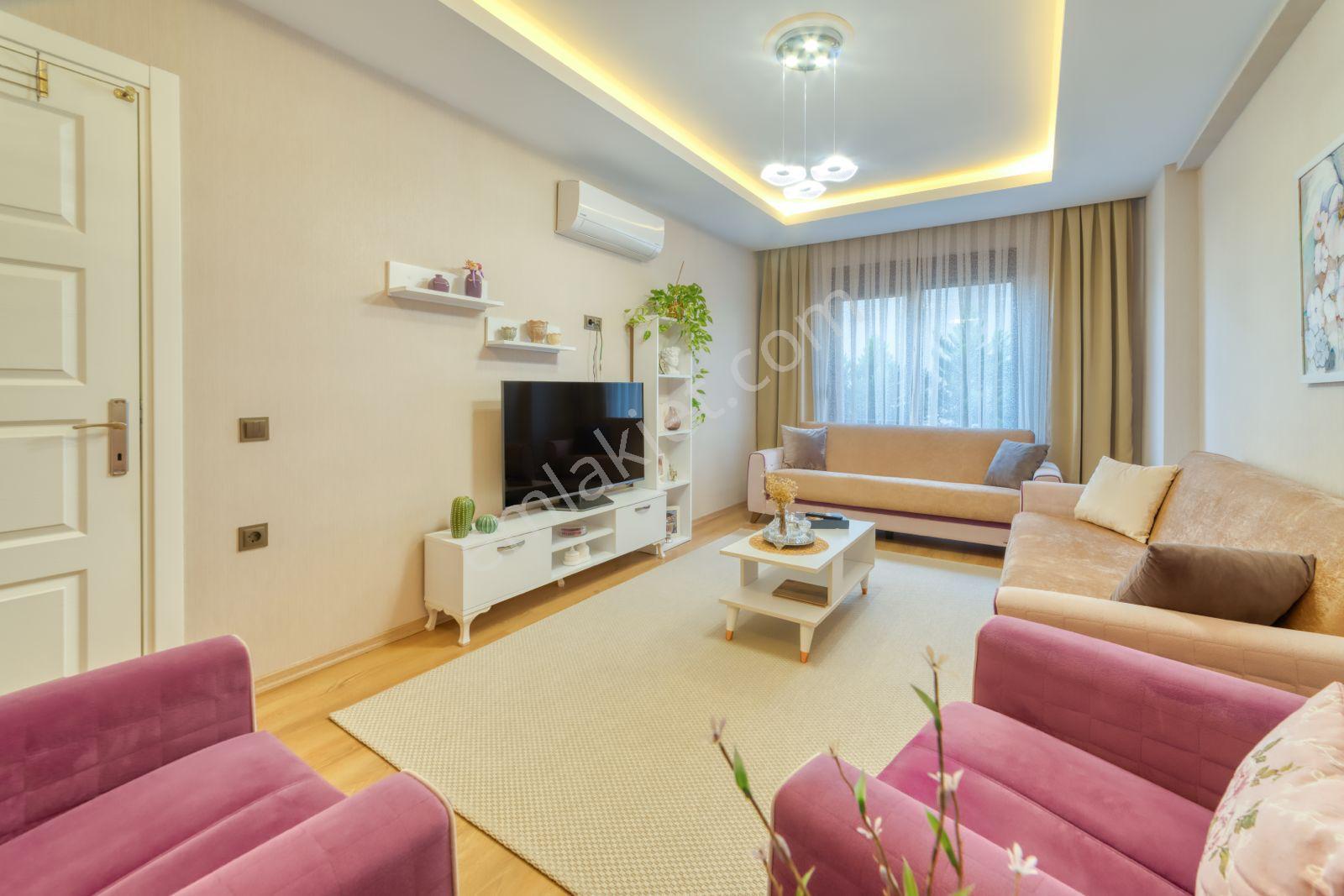Tepe Sugözü’nde Deniz Ve Kale Manzaralı Ayrı Mutfaklı 2+1 Daire — fotoğraf 11
