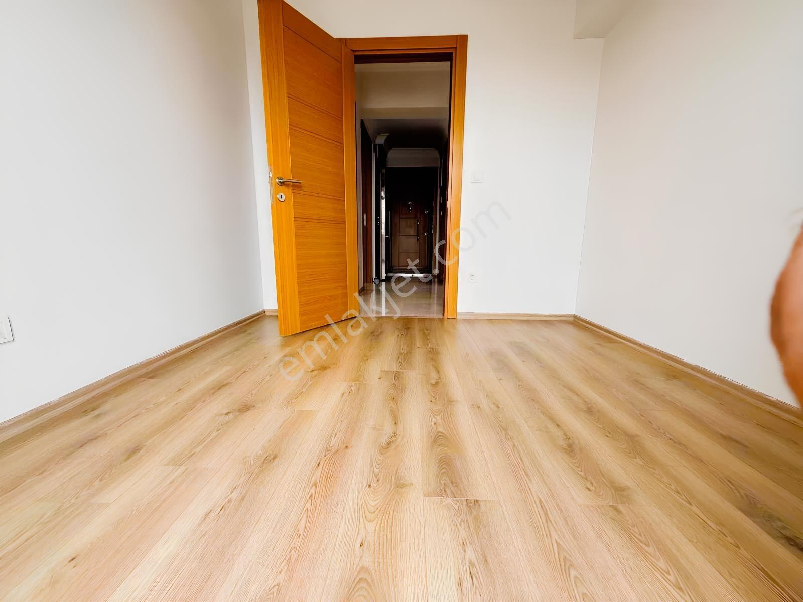 Ümraniye Tantavi Mh.2+1 Ebeveyn Banyo,oto Parklı Satılık Daire — fotoğraf 8