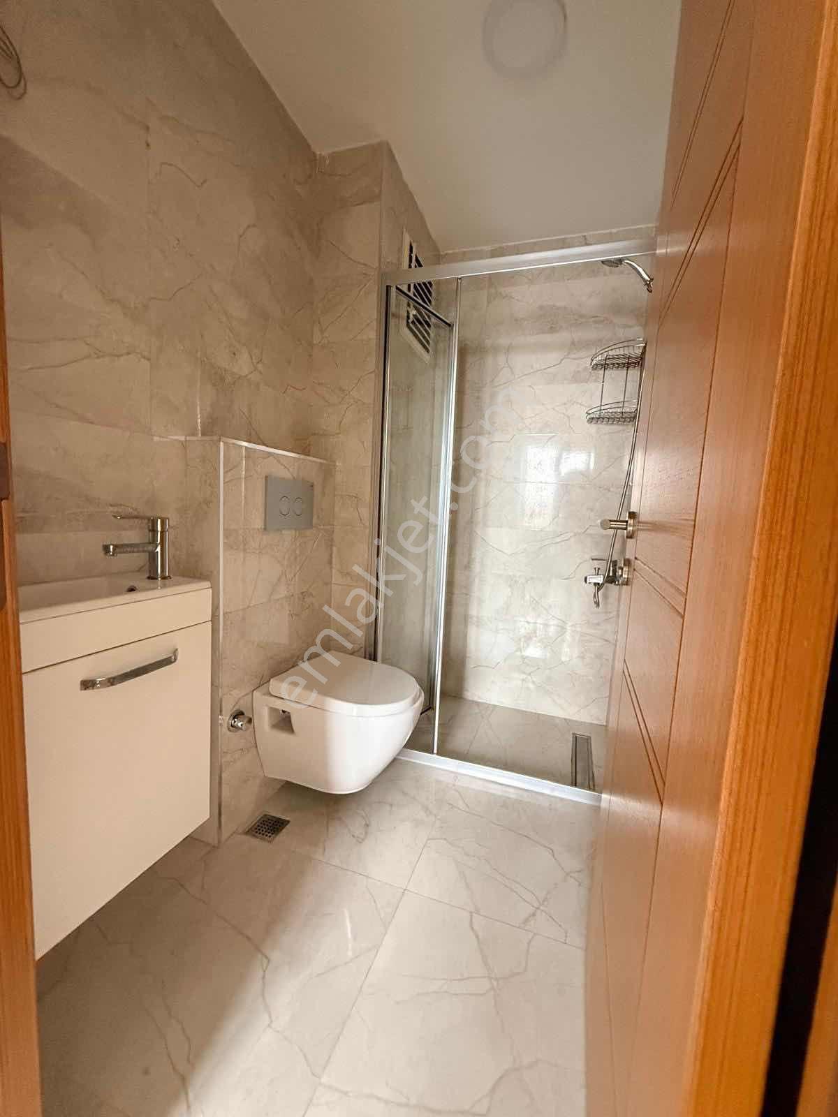 Ümraniye Tantavi Mh.2+1 Ebeveyn Banyo,oto Parklı Satılık Daire — fotoğraf 16